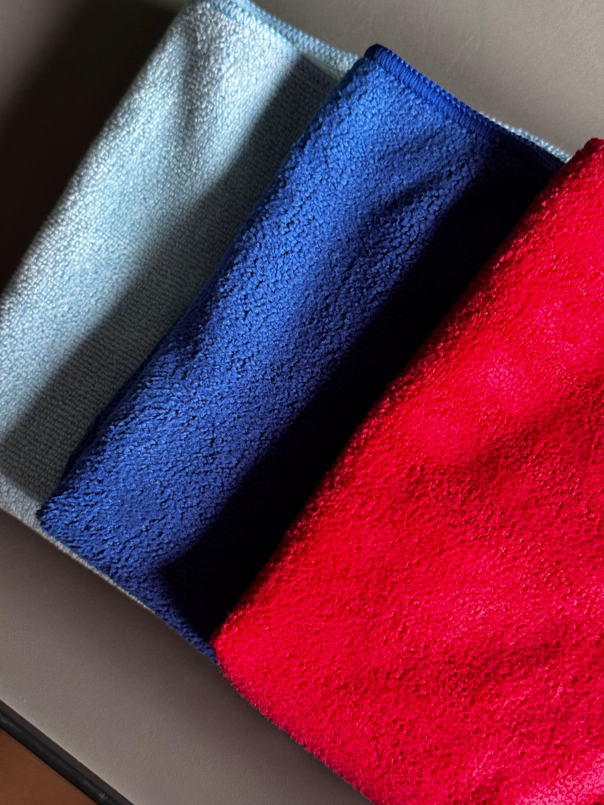 Set Car Wash 3 piezas «BMW M» 320GSM paños de microfibra (azul claro + azul + rojo)