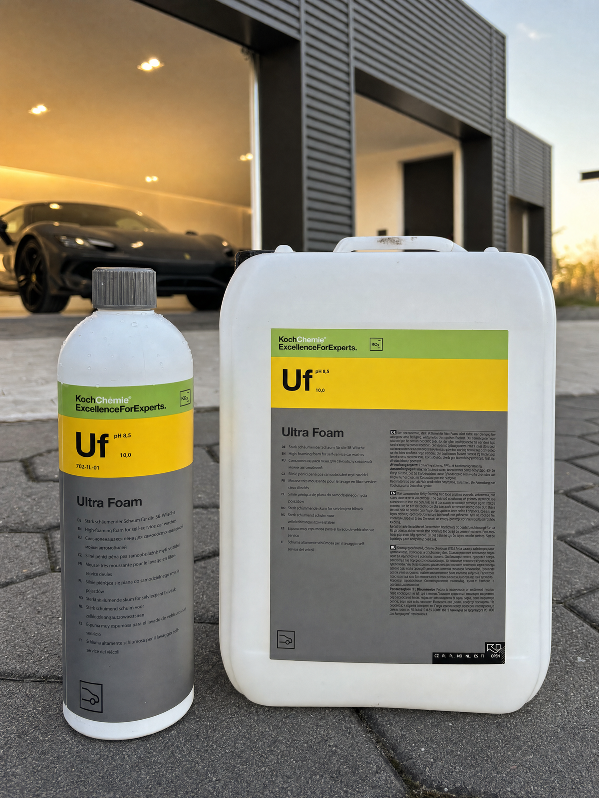 Koch-Chemie Ultra Foam Uf — Lineup 1L und 20L Kanister nach der Snow-Foam-Vorwäsche