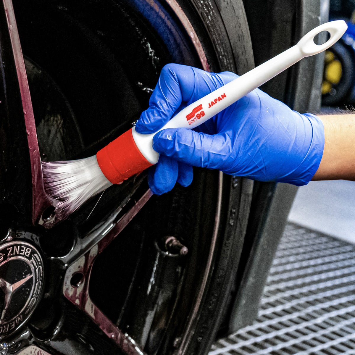 Exterior Auto Detailing Brush