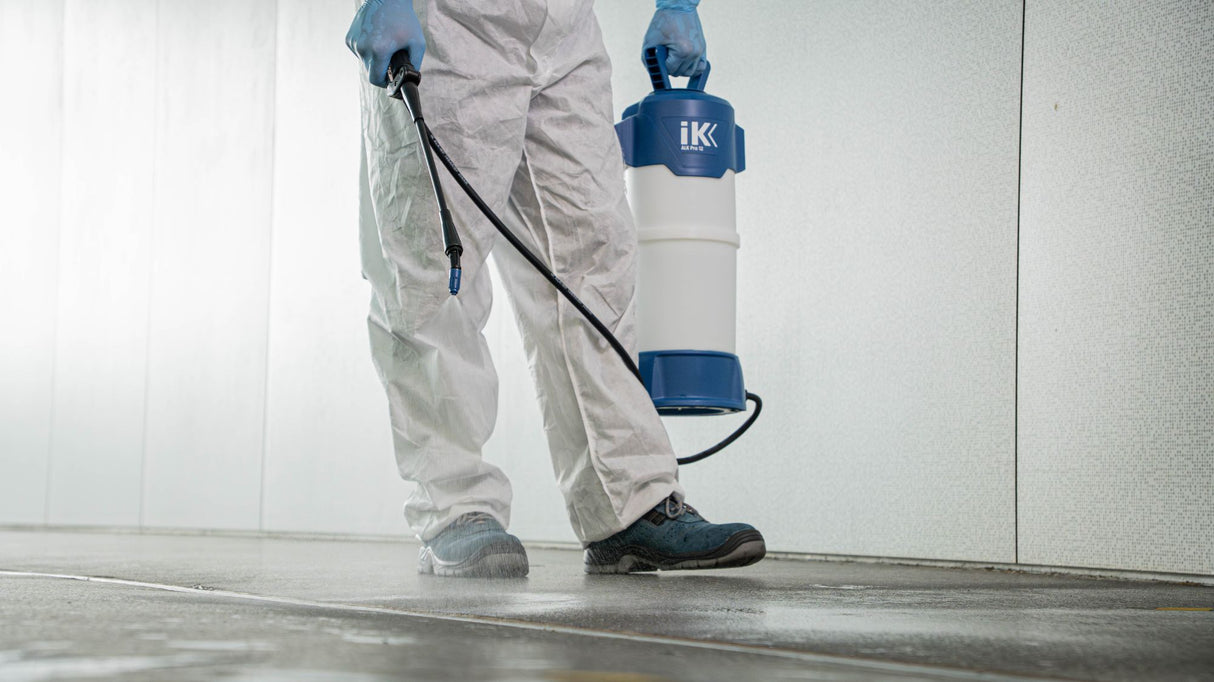 "iK Alk" Pro 12 Druckpumpzerstäuber (Alkalisch)