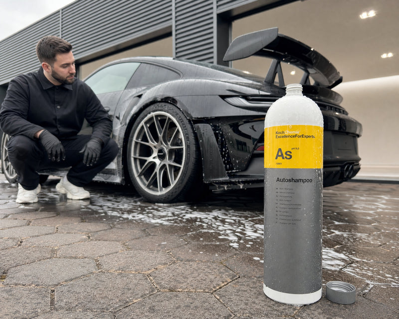 Detailing1 Hero: Autoshampoo — Lack waschen ohne Swirls (Desktop)